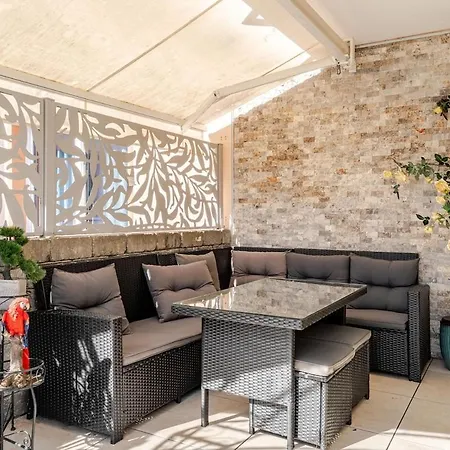 Le Apartment